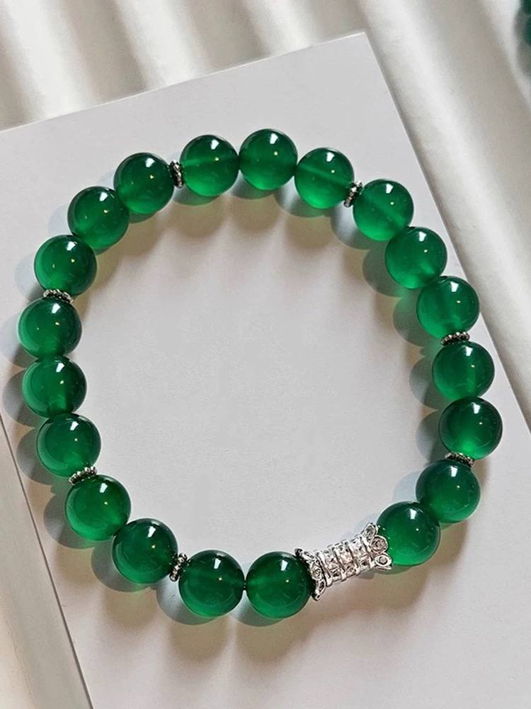 Natural Green Chalcedony Beaded Bracelet – Elegant Minimalist Healing Crystal Jewelry & Decorative Ornament
